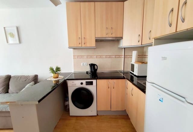 1 bedroom Beach Apartment for sale in Los Europeos, Torrevieja with pool - € 127,000 (Ref: 9943216)