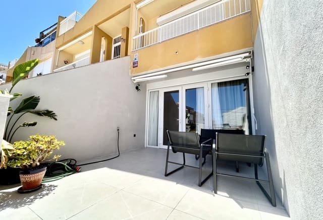 2 soveværelse Strandlejlighed til salg i Parque Acuático - Sector 25, Torrevieja - € 249.000 (Ref: 9943218)
