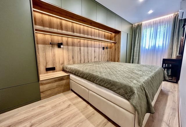 Apartamento Playa de 2 habitaciones en Parque Acuático - Sector 25, Torrevieja en venta - 249.000 € (Ref: 9943218)