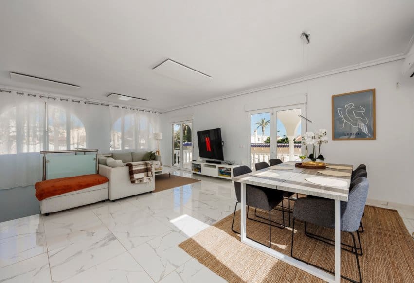 5 sypialnia Willa na sprzedaż w Rojales - 590 000 € (Ref: 9943805)