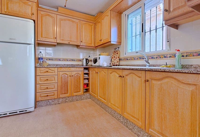 4 soveværelse Villa til salg i Orihuela Costa - € 379.000 (Ref: 9948683)