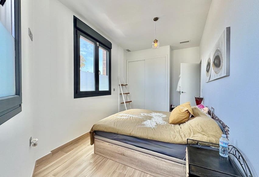 2 bedroom Apartment for sale in Santiago de la Ribera - € 205,000 (Ref: 9948688)