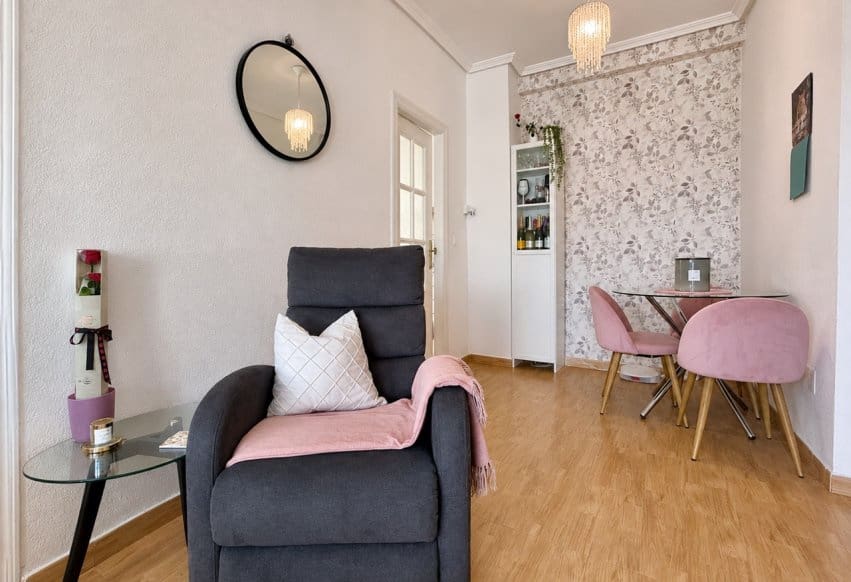 2 soveværelse Lejlighed til salg i Cabo Roig med swimmingpool - € 159.900 (Ref: 9950186)