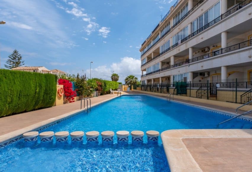 2 bedroom Apartment for sale in La Florida with pool - € 194,800 (Ref: 9950191)