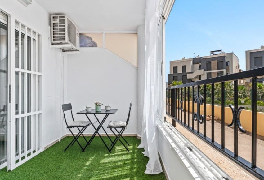 2 bedroom Apartment for sale in La Florida with pool - € 194,800 (Ref: 9950191)