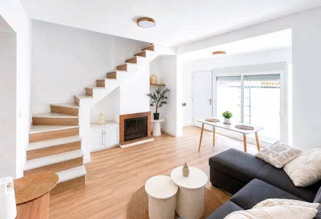 3 soverom Hus til salgs i Los Balcones - Los Altos, Orihuela - € 239 000 (Ref: 9950346)