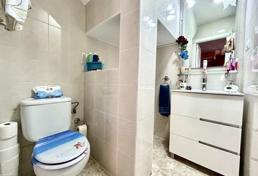 2 bedroom Townhouse for sale in Torrevieja with pool - € 239,500 (Ref: 9953069)