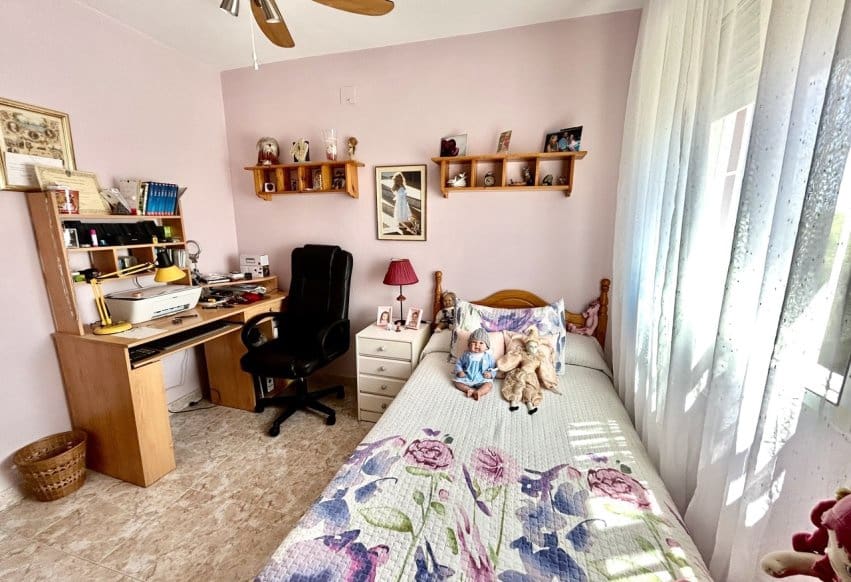 2 bedroom Townhouse for sale in Torrevieja with pool - € 239,500 (Ref: 9953069)