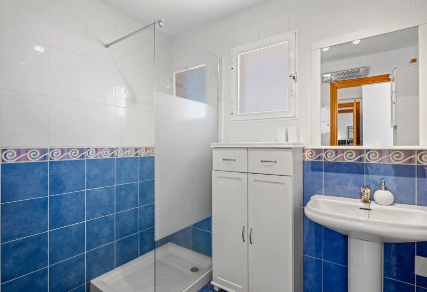 3 bedroom Beach Apartment for sale in Cabo Roig - € 320,000 (Ref: 9953071)