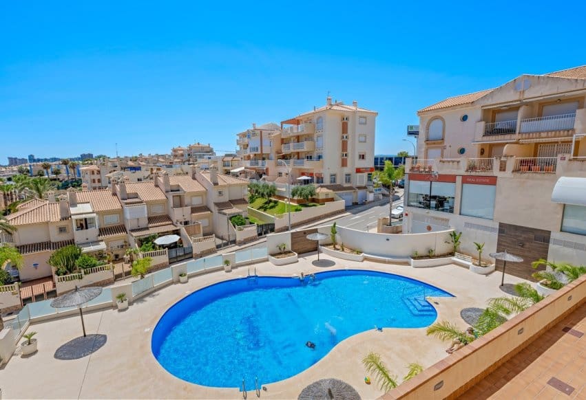 3 bedroom Beach Apartment for sale in Cabo Roig - € 320,000 (Ref: 9953071)