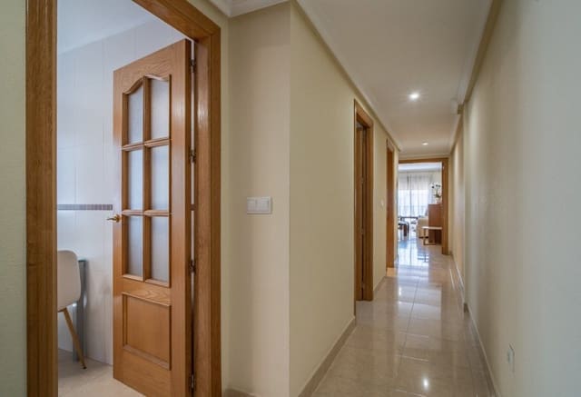3 sypialnia Apartament na sprzedaż w San Pedro del Pinatar ciudad, San Pedro del Pinatar z basenem garażem - 194 900 € (Ref: 9956339)