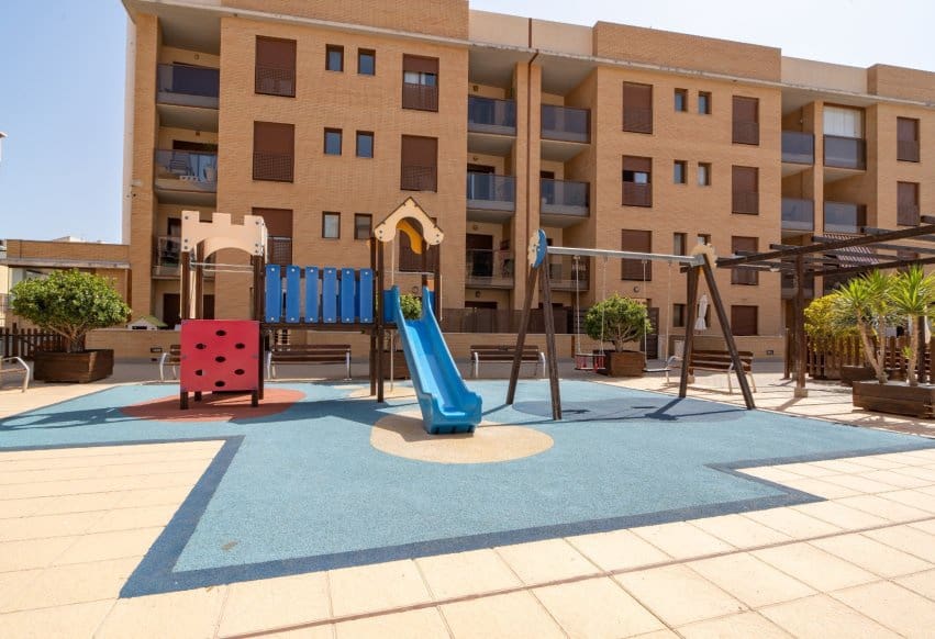 3 bedroom Apartment for sale in San Pedro del Pinatar with pool garage - € 194,900 (Ref: 9956339)
