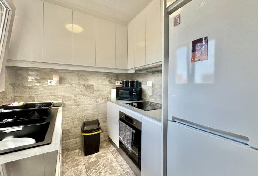 2 quarto Moradia para venda em La Florida com piscina - 245 000 € (Ref: 9961630)