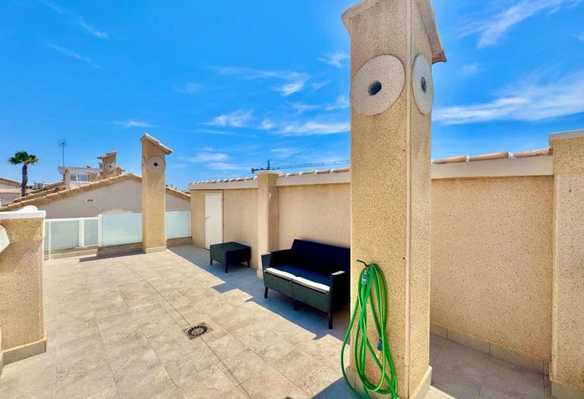 2 quarto Moradia para venda em La Florida com piscina - 245 000 € (Ref: 9961630)