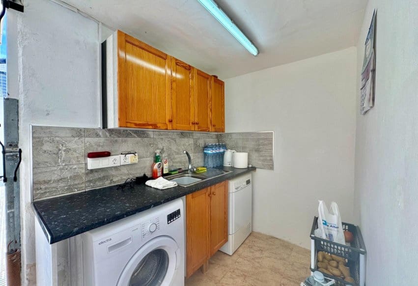 2 quarto Moradia para venda em La Florida com piscina - 245 000 € (Ref: 9961630)