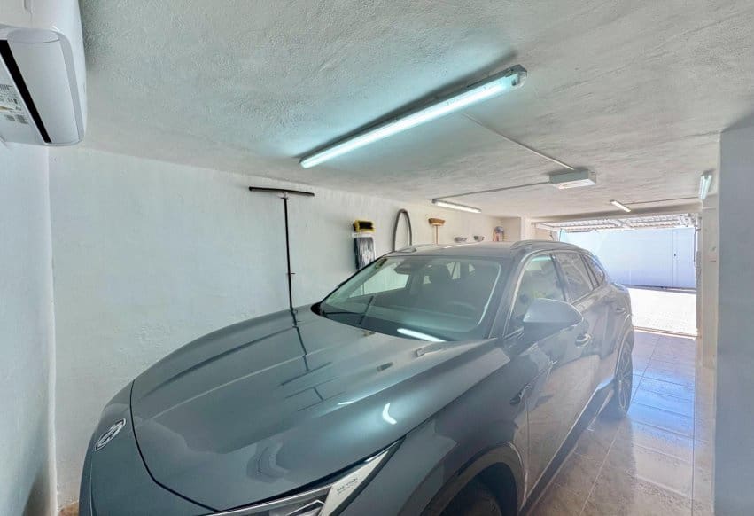 2 quarto Moradia para venda em La Florida com piscina - 245 000 € (Ref: 9961630)