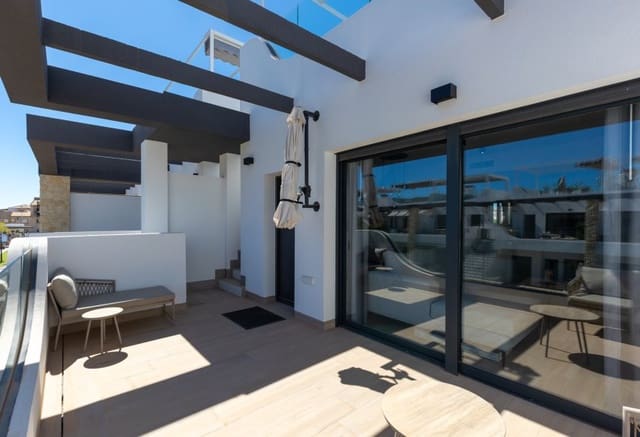 2 slaapkamer Penthouse te koop in Punta Prima, Orihuela met zwembad garage - € 349.900 (Ref: 9964170)