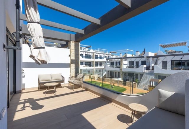 2 slaapkamer Penthouse te koop in Punta Prima, Orihuela met zwembad garage - € 349.900 (Ref: 9964170)