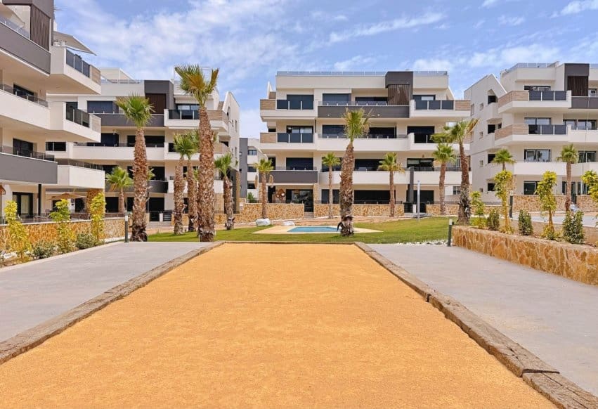 2 bedroom Apartment for sale in Orihuela Costa - € 295,000 (Ref: 9964171)