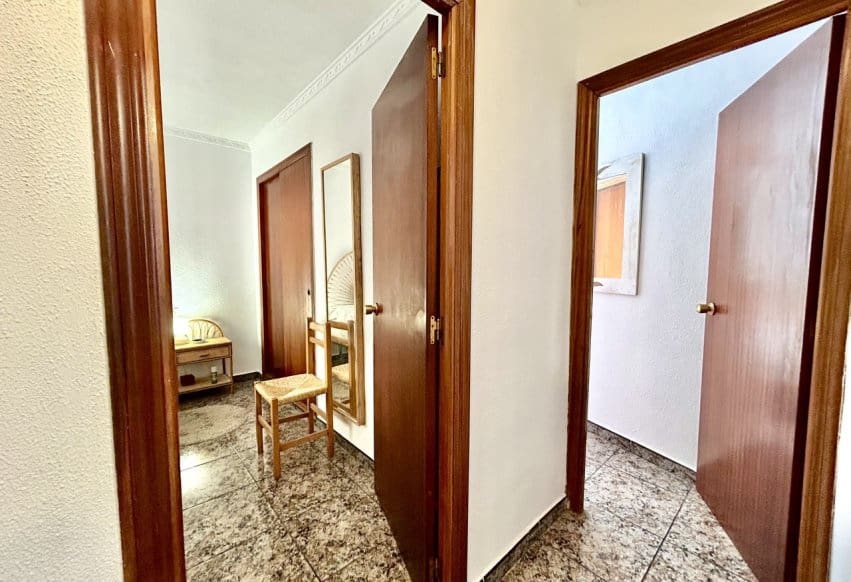 3 soverom Strandleiligheter til salgs i Punta Prima med svømmebasseng - € 225 000 (Ref: 9965695)