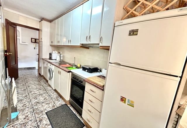 3 soveværelse Strandlejlighed til salg i Punta Prima, Torrevieja med swimmingpool - € 225.000 (Ref: 9965695)