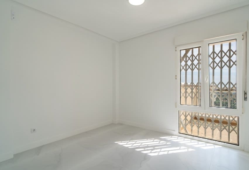 2 bedroom Penthouse for sale in La Regia with garage - € 239,000 (Ref: 9975969)