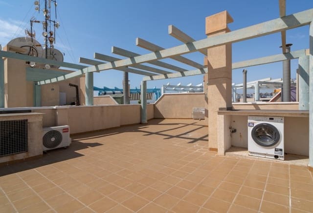 Ático de 2 habitaciones en La Regia, Orihuela en venta con garaje - 239.000 € (Ref: 9975969)