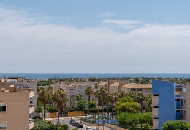 Ático de 2 habitaciones en La Regia, Orihuela en venta con garaje - 239.000 € (Ref: 9975969)