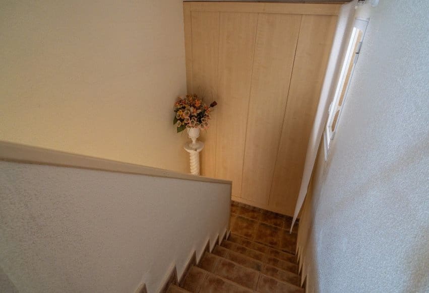 4 soverom Hus til salgs i Torrevieja med svømmebasseng garasje - € 320 000 (Ref: 9975970)