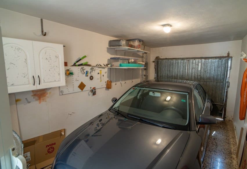 4 soverom Hus til salgs i Torrevieja med svømmebasseng garasje - € 320 000 (Ref: 9975970)