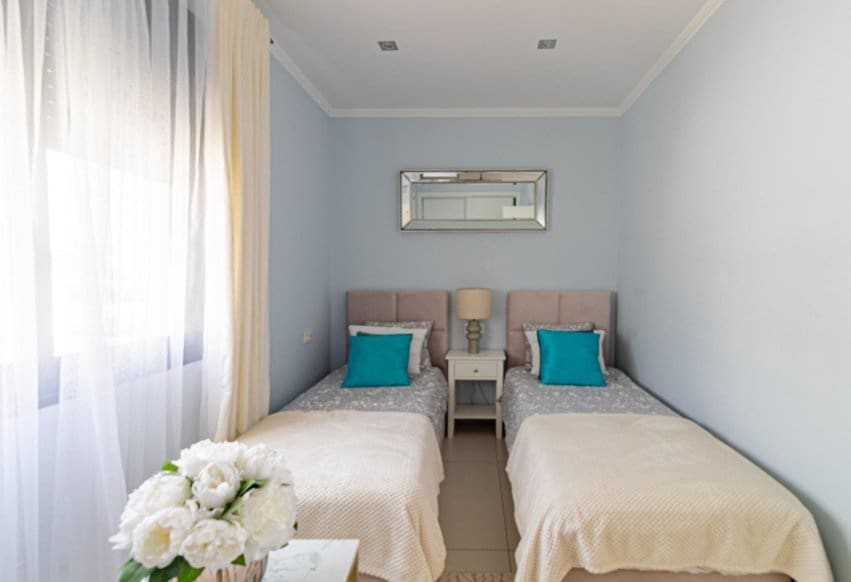 3 soverom Hus til salgs i Orihuela Costa med svømmebasseng - € 390 000 (Ref: 9979399)