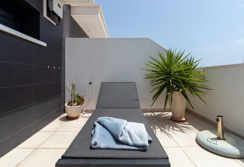3 soverom Hus til salgs i Orihuela Costa med svømmebasseng - € 390 000 (Ref: 9979399)