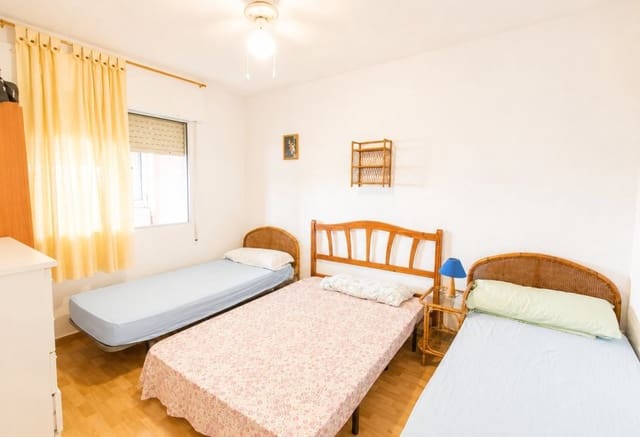 2 sovrum Takvåning till salu i La Zenia, Orihuela med pool - 230 000 € (Ref: 9979405)
