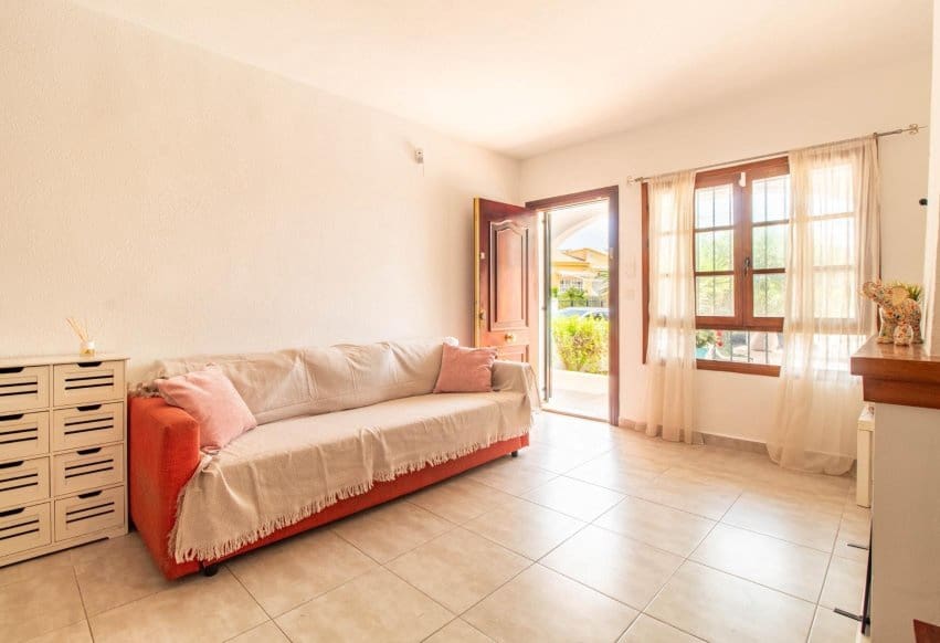 2 quarto Bungalow para venda em La Mata com piscina - 159 000 € (Ref: 9979407)