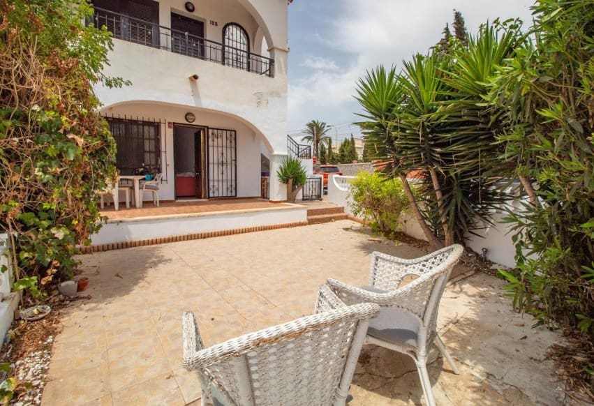 2 quarto Bungalow para venda em La Mata com piscina - 159 000 € (Ref: 9979407)