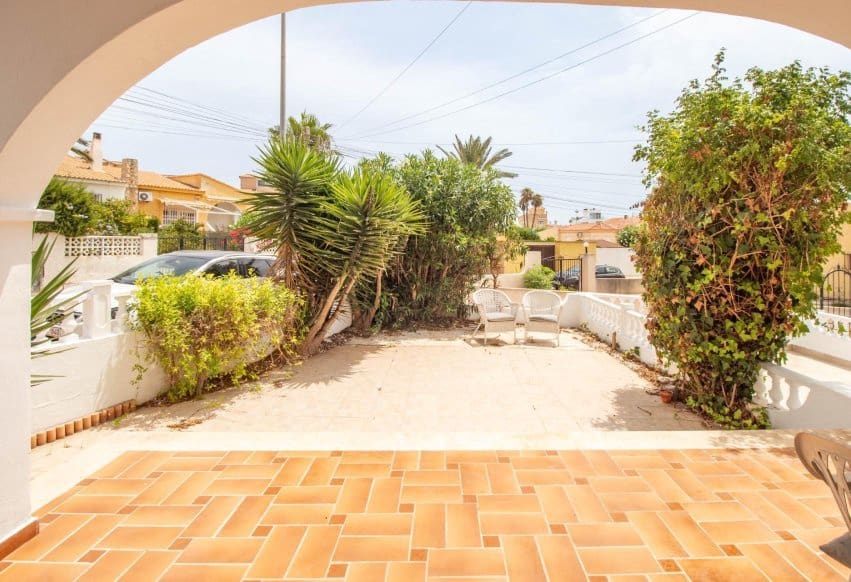 2 quarto Bungalow para venda em La Mata com piscina - 159 000 € (Ref: 9979407)