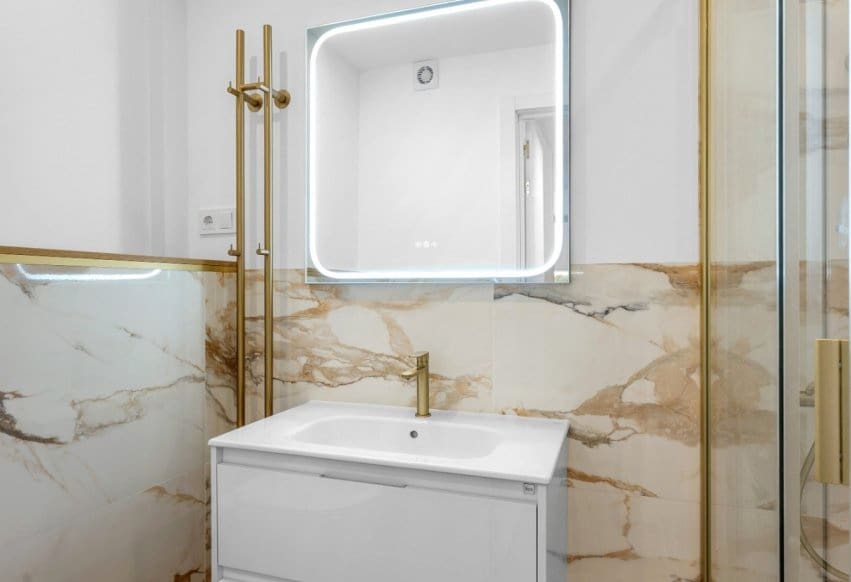 2 sovrum Takvåning till salu i Orihuela Costa med pool - 225 000 € (Ref: 9979409)