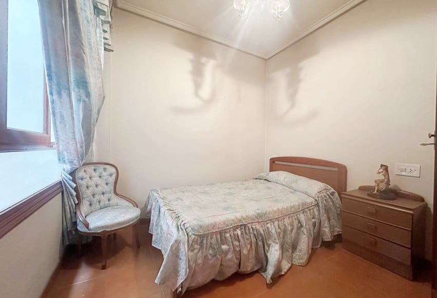 4 Zimmer Apartment zu verkaufen in Torrevieja - 255.000 € (Ref: 9979412)