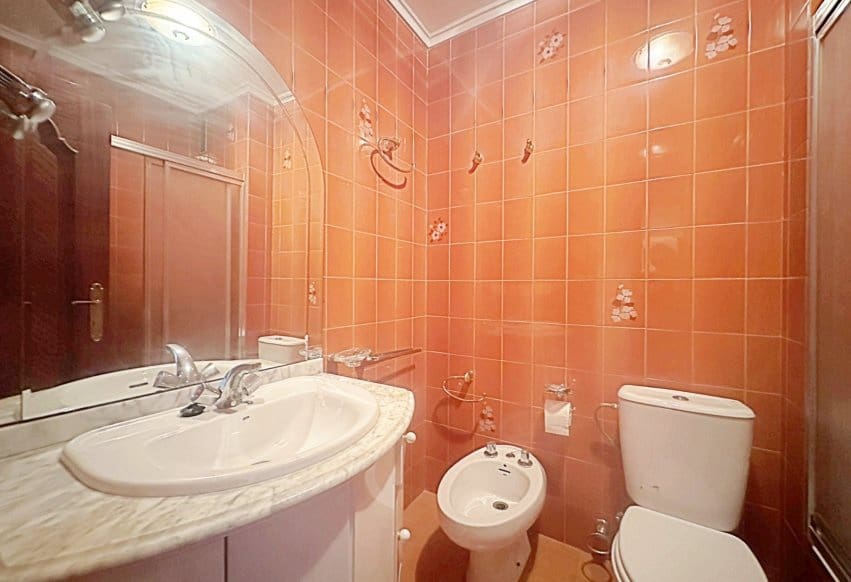 4 Zimmer Apartment zu verkaufen in Torrevieja - 255.000 € (Ref: 9979412)