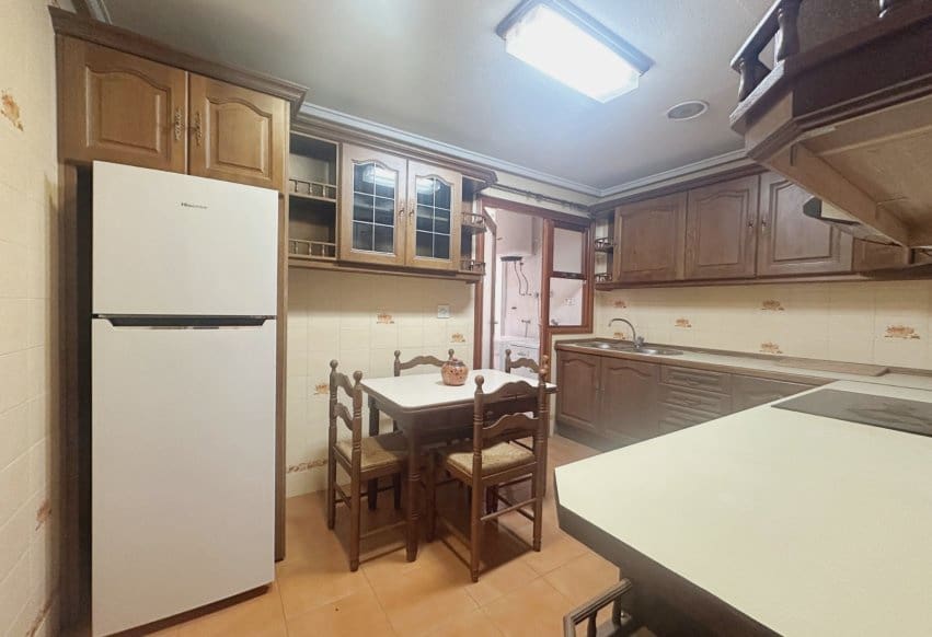 4 Zimmer Apartment zu verkaufen in Torrevieja - 255.000 € (Ref: 9979412)