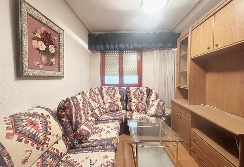 4 Zimmer Apartment zu verkaufen in Torrevieja - 255.000 € (Ref: 9979412)