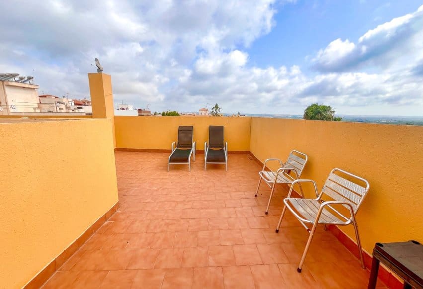 Apartamento de 5 habitaciones en San Miguel de Salinas en venta - 269.999 € (Ref: 9979414)