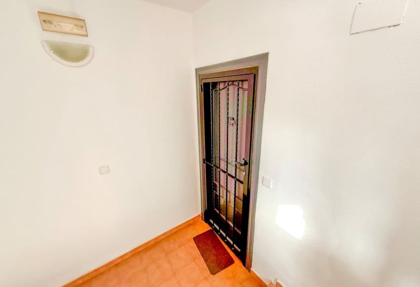 Apartamento de 5 habitaciones en San Miguel de Salinas en venta - 269.999 € (Ref: 9979414)