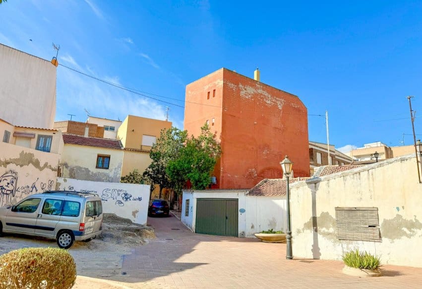 Apartamento de 5 habitaciones en San Miguel de Salinas en venta - 269.999 € (Ref: 9979414)