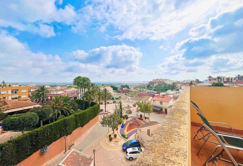 Apartamento de 5 habitaciones en San Miguel de Salinas en venta - 269.999 € (Ref: 9979414)