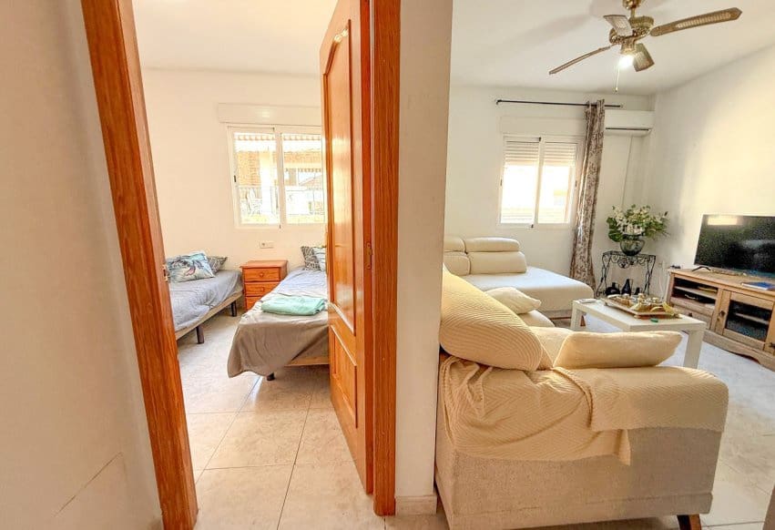 Apartamento de 5 habitaciones en San Miguel de Salinas en venta - 269.999 € (Ref: 9979414)