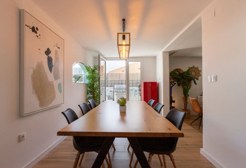 4 quarto Moradia para venda em Torrevieja com piscina - 620 000 € (Ref: 9983752)