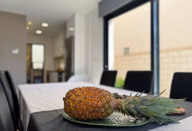 3 makuuhuone Huvila myytävänä paikassa Ciudad Quesada, Rojales mukana uima-altaan - 389 000 € (Ref: 9983753)