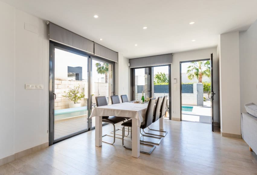 3 soveværelse Villa til salg i Ciudad Quesada med swimmingpool - € 389.000 (Ref: 9983753)