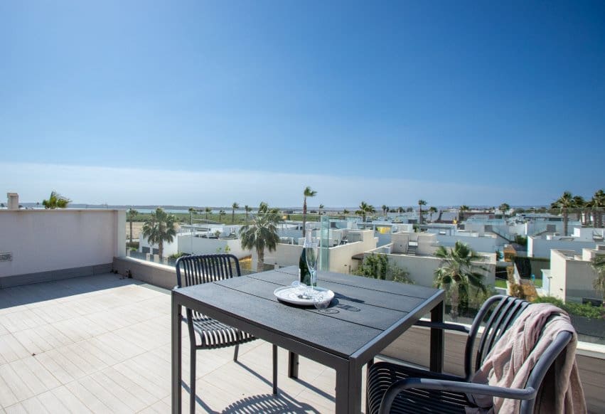 3 soveværelse Villa til salg i Ciudad Quesada med swimmingpool - € 389.000 (Ref: 9983753)